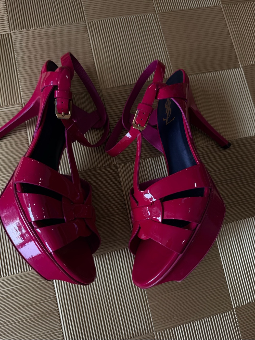 Yves Saint Laurent Tribute Platform Pink Sandals - Picture 3 of 7